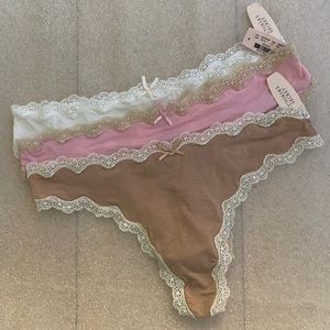 New 3 pair  Victoria Secret thongs size Medium